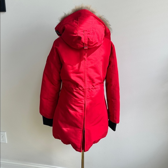 Canada Goose Women’s Goosedown Feathers Real Fur Ski Jacket Outerwear Small Red - Picture 9 of 16